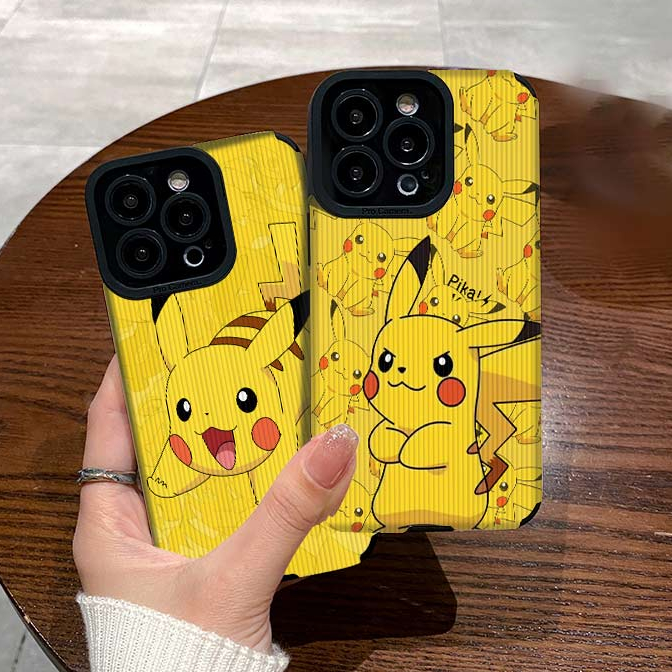 ปลอกหนังสําหรับiPhone 17 Air 16E 16 15 14 13 12 11 Pro XS Max XR X 8 7 6 6s Plusน่ารักการ์ตูนสีเหลืองPikachuซิลิโคนอ่อนนุ่มกรณีปกหลัง | HN B122