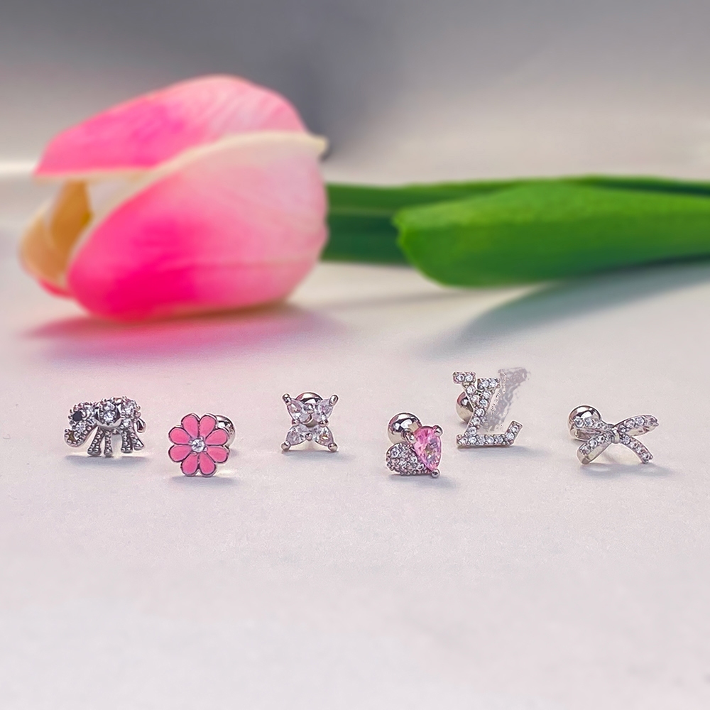 1 ชิ้น ก23 ต่างหูเหล็กไทเทเนียมดอกไม้สีชมพู, ต่างหูรูปหัวใจของขวัญเครื่องประดับน่ารัก