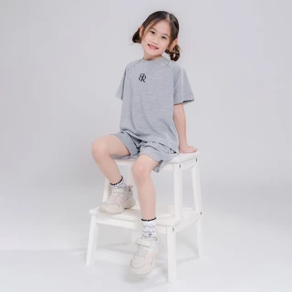 B&R Kids【ชุดเด็กผู้หญิง】จัดส่งจากประเทศไทย เสื้อยืดแขนสั้นผ้าฝ้ายพร้อมกางเกงขาสั้น สบาย ระบายอากาศได้ดี น่ารัก 5-12 ปี