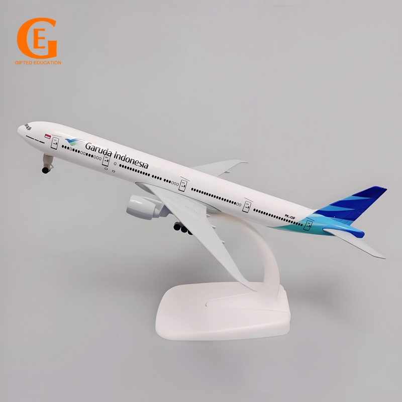 Garuda Indonesia Boeing 777 โมเดลเครื่องบินโลหะ B777 พร้อมล้อลงจอด