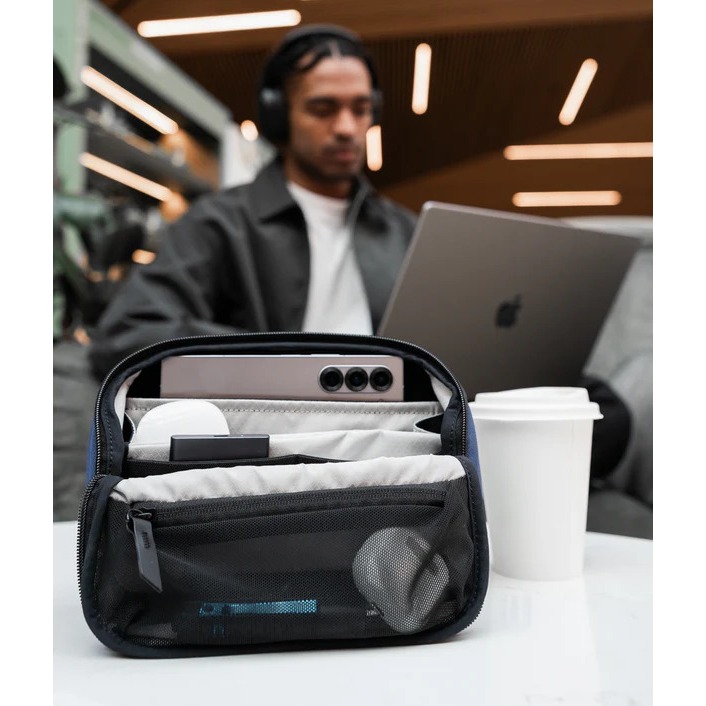 Australia ALPAKA Vertex Pouch Mini (2L) 300D Mini Data Pack รุ่นที่สี่