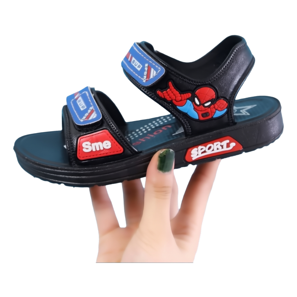 รองเท้าแตะทรงเหลี่ยมสีดําเด็กผู้ชายรุ่นใหม่พร้อมการออกแบบสไปเดอร์แมน