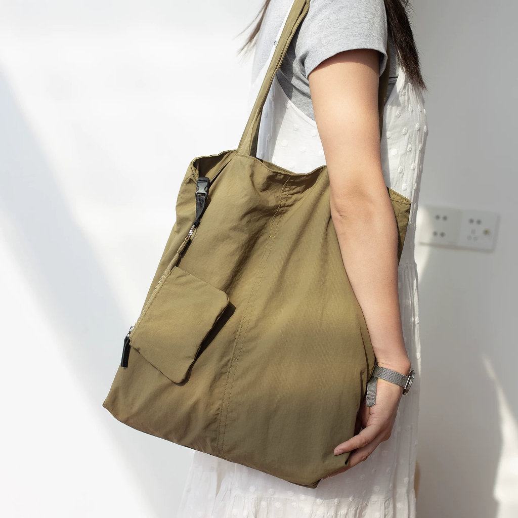 กระเป๋าสะพาย หญิง ระเป๋าโท้ทผ้าไนล่อนสไตล์ญี่ปุ่น เขียว น้ำหนักเบา ไปเรียนและไปทำงาน ความจุขนาดใหญ่ - รูปที่ 2