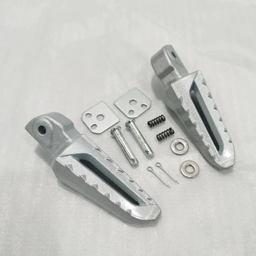 1 คู่ HONDA CLICK V2 V3 / BEAT FI V2 V3 พักเท้าอัลลอยด์ L8604 - WHT / ตีนผีหลัง