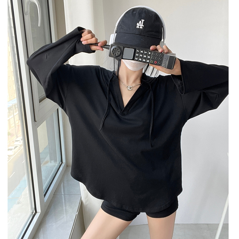 Hotgirl พร้อมส่ง เสื้อยืดแขนยาวมีฮู้ดแฟชั่นสำหรับผู้หญิง ขาวดำสไตล์เกาหลีแบบสบายๆ - รูปที่ 5