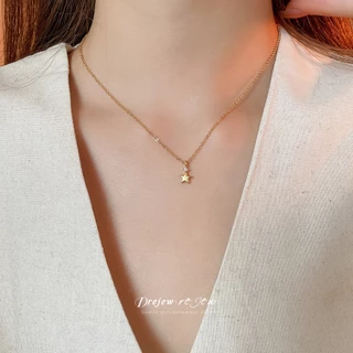 สร้อยคอมีหัวจี้เป็นภาพของดาวเพทาย เครื่องประดับทันสมัยและหลากหลาย
