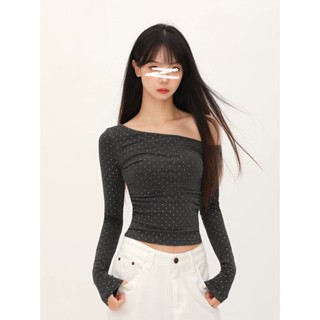 Moses Queen/Queen of Mercy เสื้อยืดแขนยาวเปิดไหล่สไตล์อเมริก…