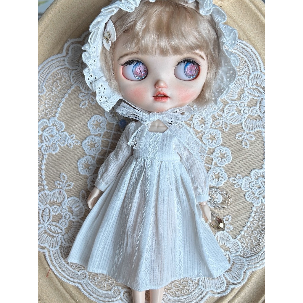 Blythe Little Ragdoll Clothes ob24 ชุดนอนเด็ก สีขาว 19 ข้อต่อสามารถสวมใส่โซนได้