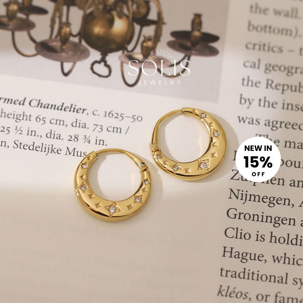 ต่างหูห่วงเพทายแกะสลักดาว • กันน้ําไม่ขัดสีสําหรับผู้หญิง เป็น ER442 สแตนเลส