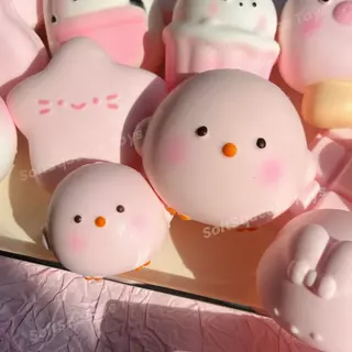 สกุชชี่ ​​ของเล่นกดสีชมพูน่ารัก ของเล่นเด้งช้าหลังกด ของเล่น SoftSqueeze