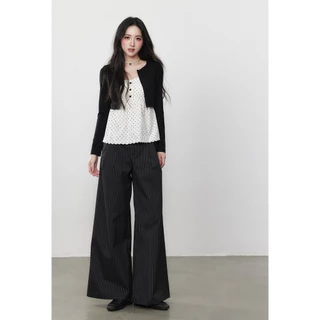 【BANKO】เสื้อยืดแขนยาวสไตล์เกาหลี ออกแบบมาสำหรับฤดูใบไม้ร่วง ทรง V-neck สไตล์สแลบ핏 สีขาวยางพยุห์