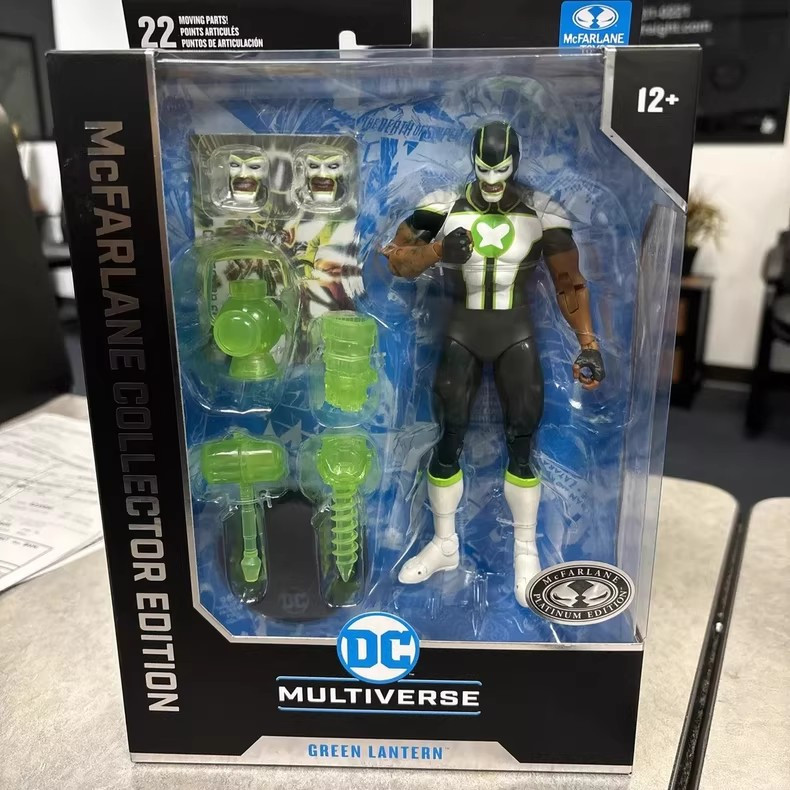 McFarlane DC Collectors Series Green Lantern Corps Member Green Lantern Simon Baz Platinum Silver La