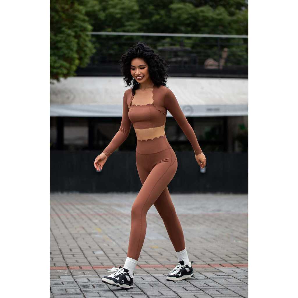 เสื้อผ้าโยคะแขนยาวระ  กีฬาแขนยาว เร็วสแควร์คอแน่นมืออาชีพวิ่งออกกําลังกายพิลาทิสการฝึกอบรมชุดโยคะ - รูปที่ 2