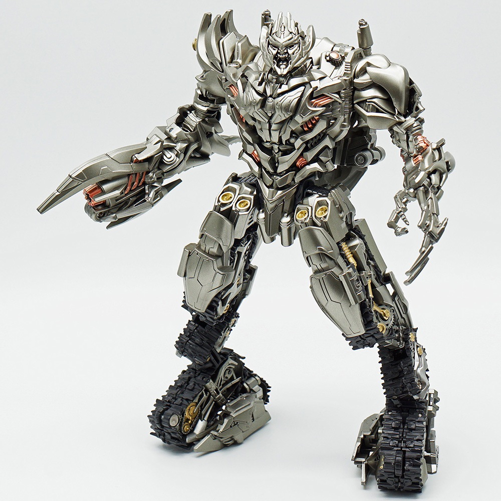 2025 ใหม่เปลี่ยน JIA LE HUANG 8807 รุ่นทาสีดีพร้อมถังไฟ Evil Commander ของเล่นเด็กผู้ชายในสต็อก!