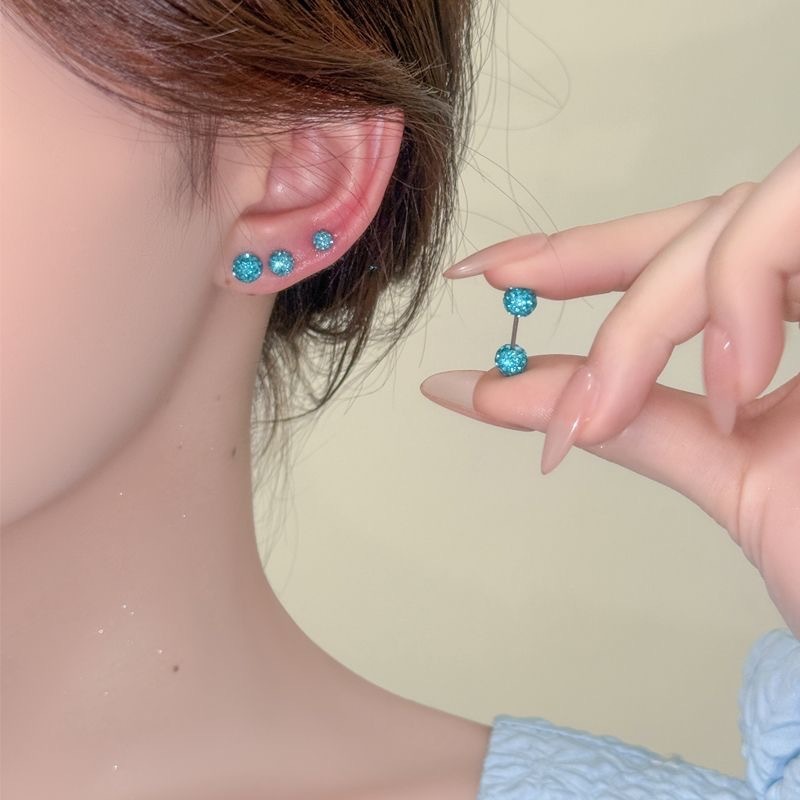 ต่างหูสองด้านสีฟ้า ออกแบบเพื่อป้องกันภูมิแพ้ ใช้เล็บกระดูกและสกรูหัวต่างหู