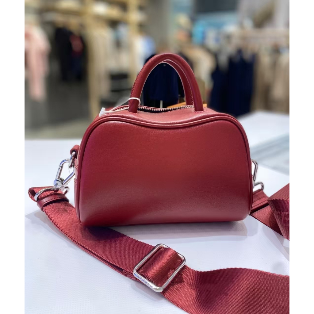 กระเป๋าสะพายข้างผู้หญิง สไตล์ใหม่สำหรับฤดูใบไม้ผลิ แบบโบว์ลิ่งสีทึบ ขนาด 18x7x14 cm