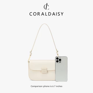 CORALDAISY กระเป๋าผู้หญิง 2025 ใหม่ กระเป๋าสะพายข้าง กระเป๋าสะพายไหล่มีฝาปิด ใต้วงแขนสีพื้น