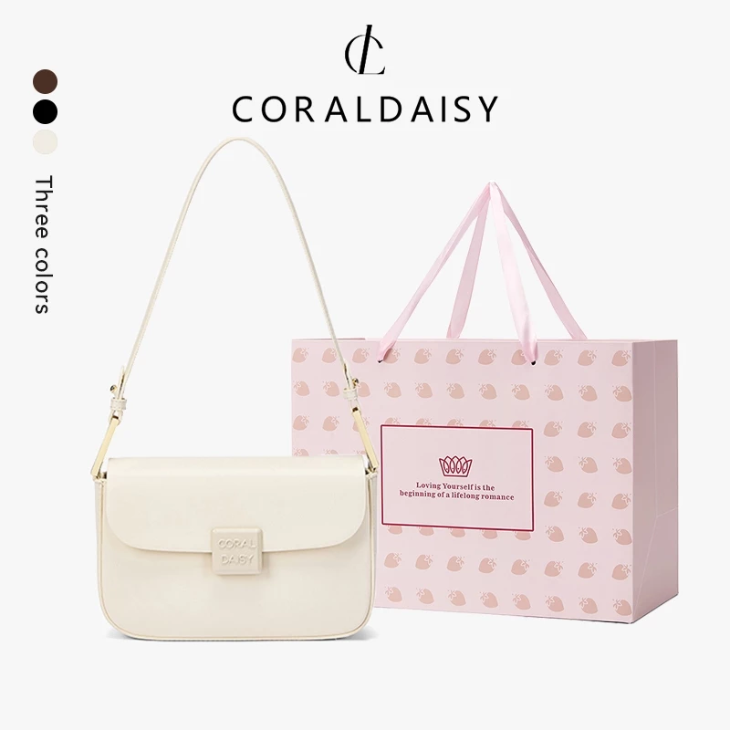 CORALDAISY กระเป๋าผู้หญิง 2025 ใหม่ กระเป๋าสะพายข้าง กระเป๋าสะพายไหล่มีฝาปิด ใต้วงแขนสีพื้น
