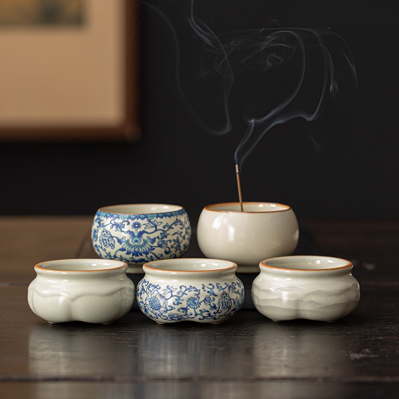 Ru Kiln Interlocking Lotus กระถางธูป - ที่วางแนวตั้งสไตล์จีนขนาดเล็กสําหรับพิธีชงชาและบ้านในร่ม