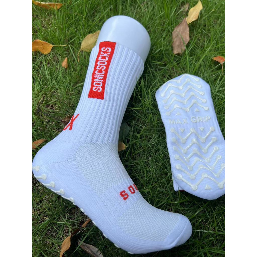 ถุงเท้าฟุตบอลกันลื่นคุณภาพสูง ในราคาประหยัด สำหรับไซส์ 39-45