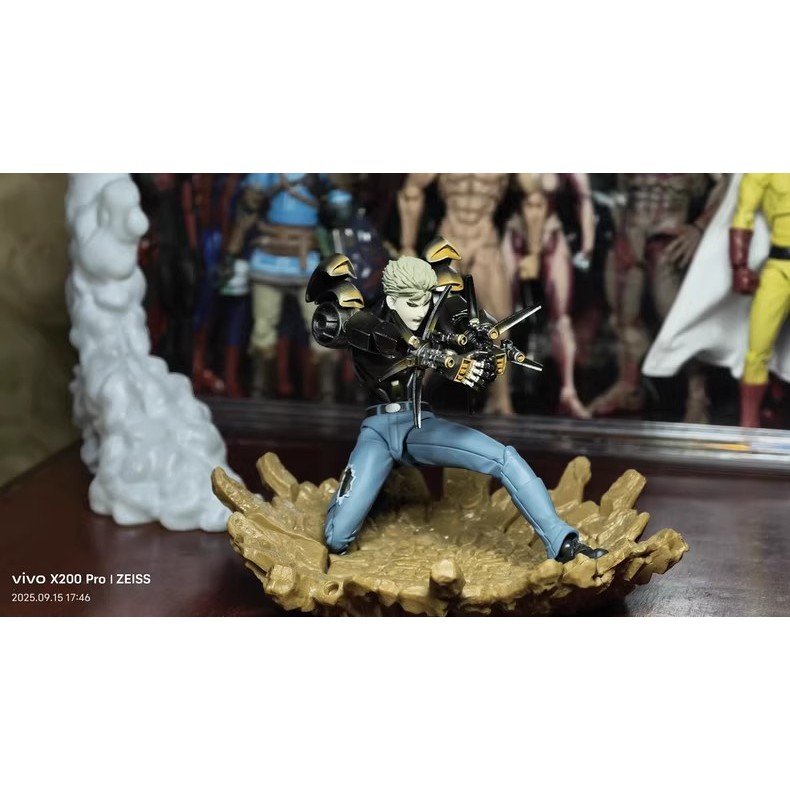 JR Kaiyodo One Punch Man Genos Incinerator Jet Arrow Mod