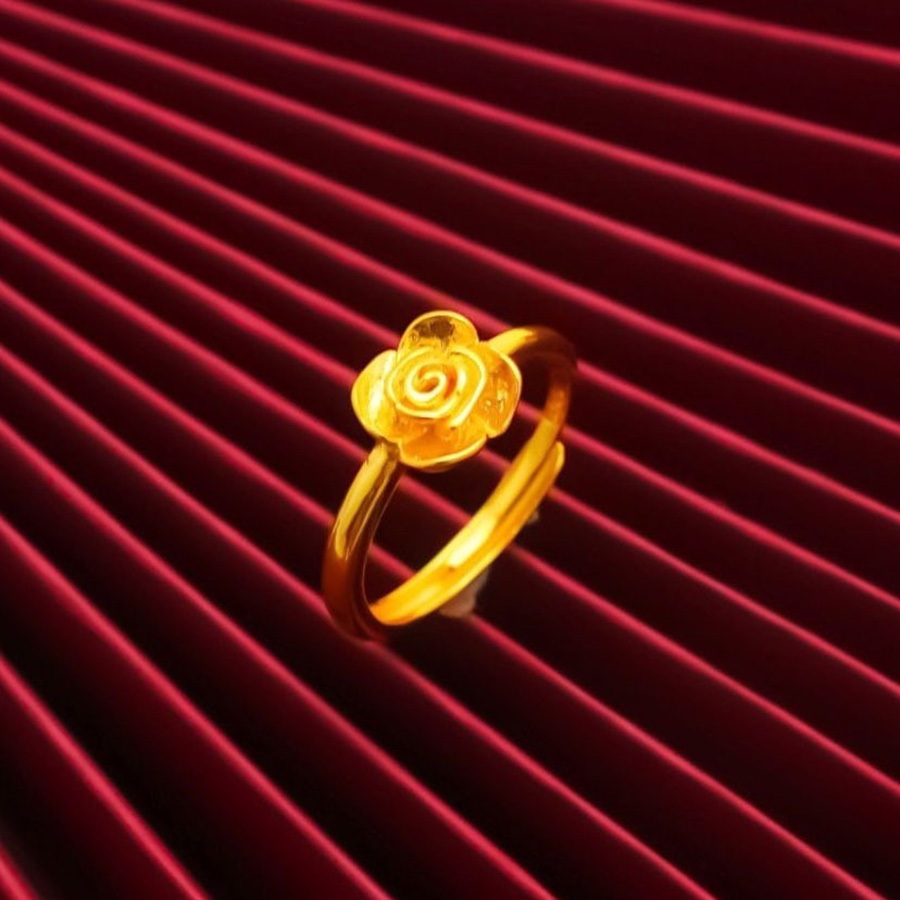 แหวนดอกกุหลาบโกลเด้นโรแมนติก งานฝังพลอยหรูหรา สามารถปรับขนาดได้