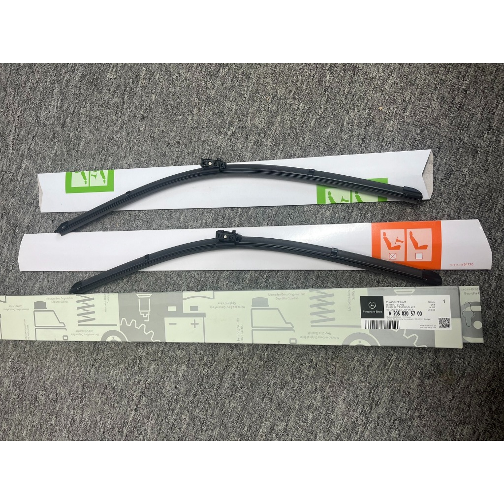 ด้านหน้า WINDSCREEN WIPER BLADEl SET ของแท้ MERCEDES BENZ W205 C205 GLC(W253 C253 X253) ขนาด 22/22" 