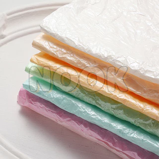 กระดาษห่อช่อดอกไม้ สีไข่มุก สามารถทำให้ยับได้สวยงาม ขนาด 50*70ซม 20แผ่น/แพ็ค กระดาษห่อของขวัญ กันน้ำ