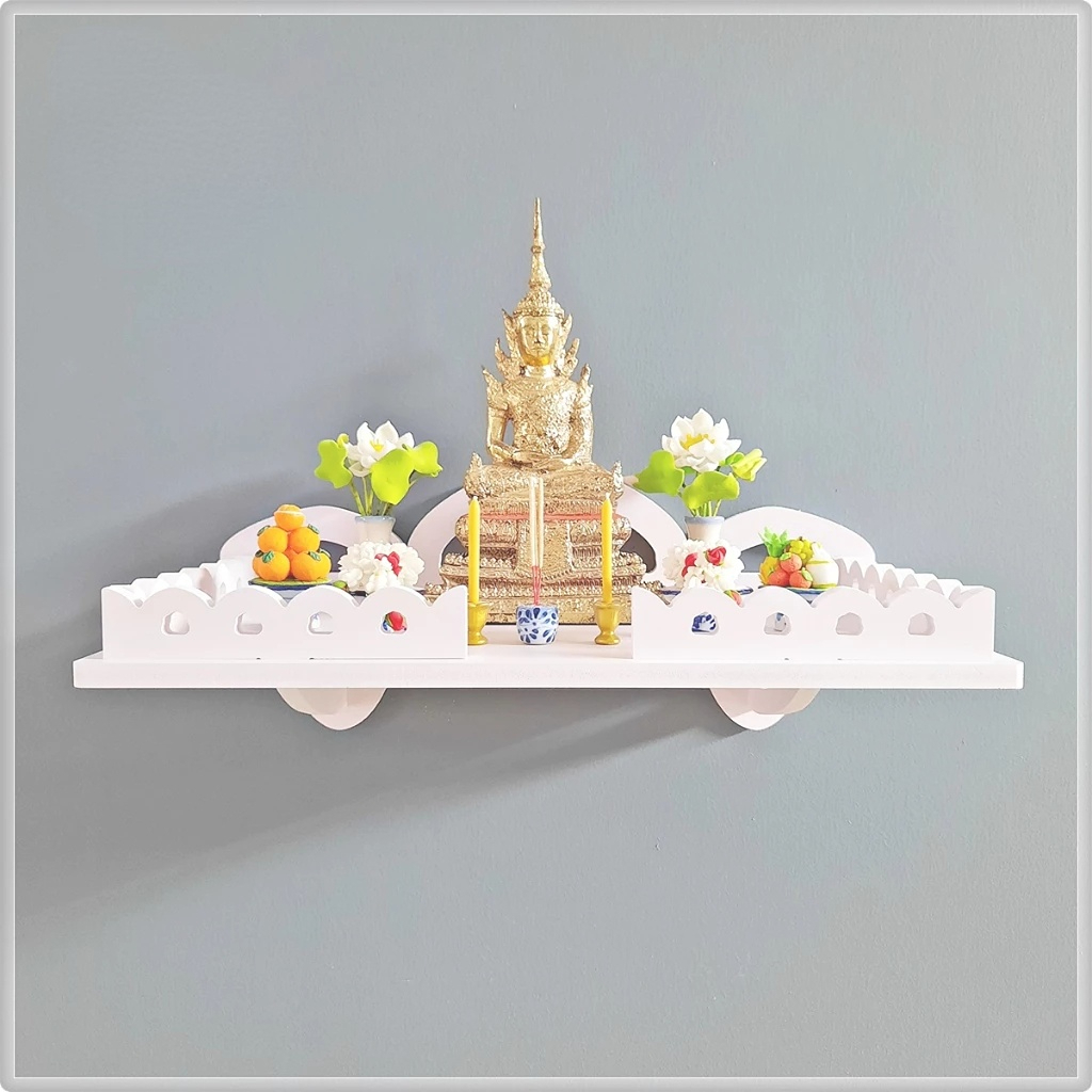 โต๊ะบูชาพระและขวัญสไตล์ไทย แผ่นติดผนังสีขาวสำหรับบ้าน ใช้สำหรับวางพระพุทธรูป ขวัญ และของถวาย โครงสร้างโมเดิร์น สวยงาม