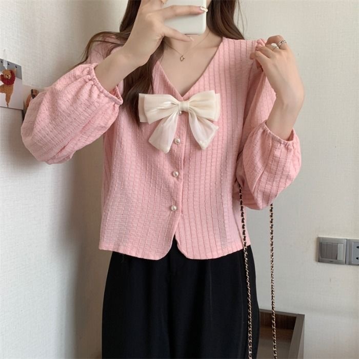 เสื้อชีฟองแขนยาวผู้หญิง แบบใหม่ทันสมัย พร้อมโบว์ตกแต่ง คอวี ใส่สบายในฤดูร้อน