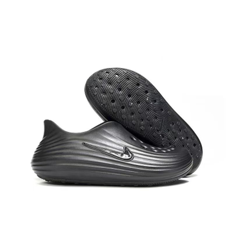 รองเท้าหลุมระบายอากาศขายดีมีให้เลือกหลายสีที่ต้องมีสําหรับฤดูร้อนเย็นและกันลื่น