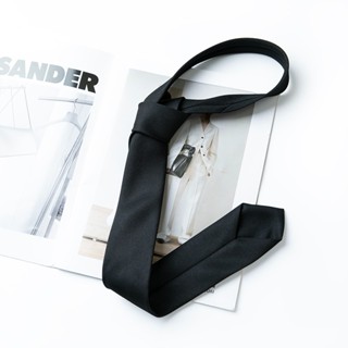 VUPAN เน็คไทผู้ชายโพลีเอสเตอร์สีดําเวอร์ชั่นเกาหลี A200