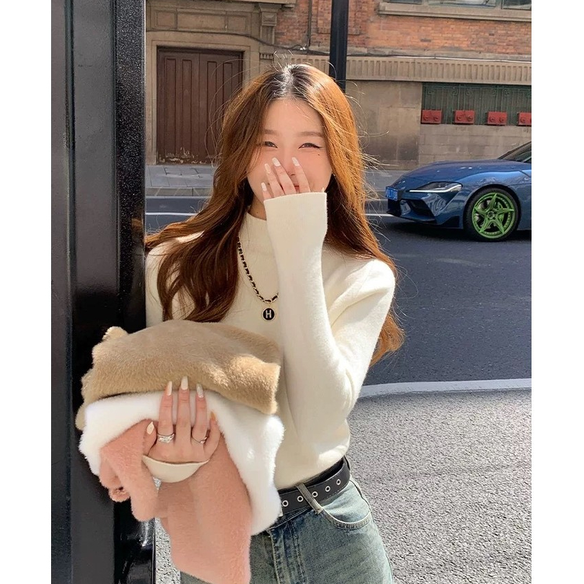 ซับในขนแกะหนาสำหรับเสื้อถักผู้หญิง แบบใหม่ คอกลม แฟชั่นทันสมัยและอบอุ่น