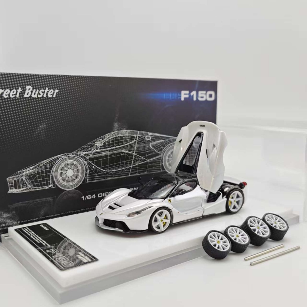 Street Buster 1: 64 Ferrari LaFerrari LaFerrari White F150 โมเดลรถโลหะผสม