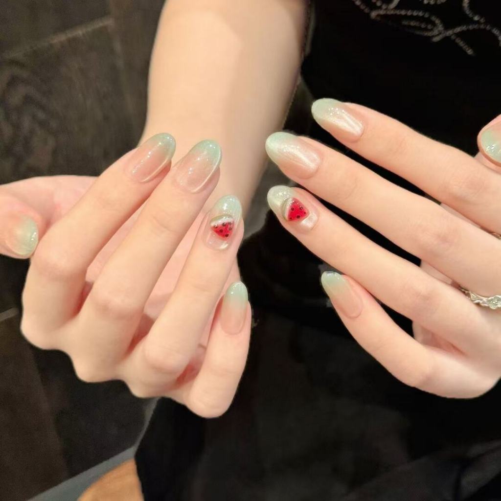 C0195เล็บปลอมสําเร็จรูป เจลแท้ ทำด้วยมือ 10 ชิ้น/กล่อง มินิมอล ดูเป็นธรรมชาติ น่ารัก สวมง่าย ใช้ซ้ำได้