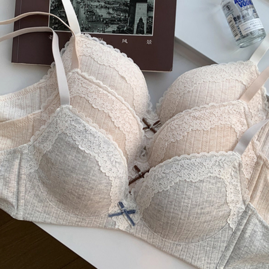 🌸Cutiepie🌸กางเกงชั้นในผู้หญิง ลูกไม้ ผ้าฝ้ายเนื้อนุ่ม ดันทรงหน้าอกเล็ก ลายน่ารัก เซ็กซี่ สวมใส่สบาย ระบายอากาศได้ดี