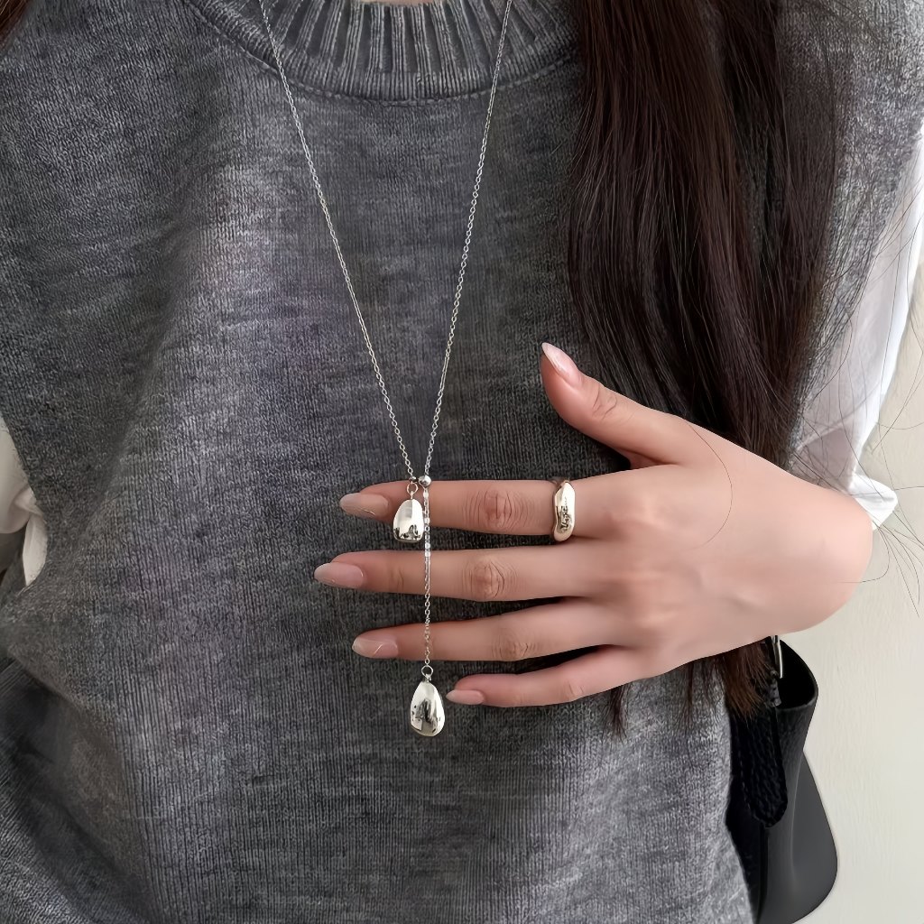 สร้อยคอมetalลายเกาหลีสำหรับผู้หญิง พร้อมเสื้อกันหนาวแฟชั่นและอุปกรณ์เสริมจากแบรนด์พรีเมียม