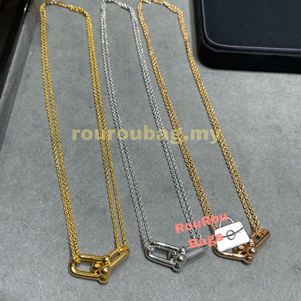 เครื่องประดับและกระเป๋ามาใหม่แล้ว!แหวนคู่มัน สร้อยคอเกือกม้า และกระเป๋าสะพาย 9CD d3e