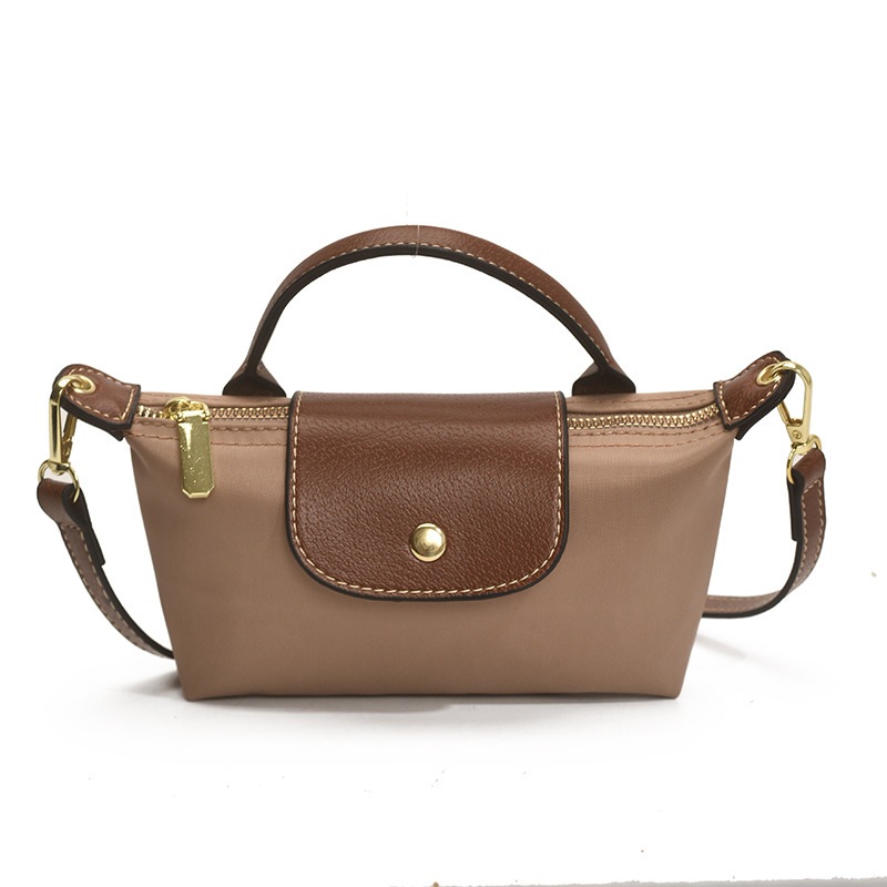 กระเป๋าจันจิ Crossbody Bag กระเป๋าสะพายไหล่ผู้หญิง กระเป๋าผู้หญิง แฟชั่นสไตล์เกาหลีกระเป๋าสี่เหลี่ยมไนลอนขนาดเล็ก