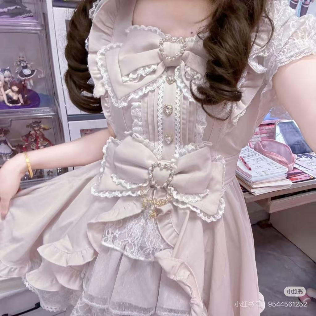 ชุดเจ้าหญิงสไตล์ญี่ปุ่นสีขาบขาว ดีไซน์ลูกไม้แขนรูปหัวใจ มีRhinstoneและโบว์ สำหรับเล่นเป็นตัวละครหรือสวมใส่ทั่วไป