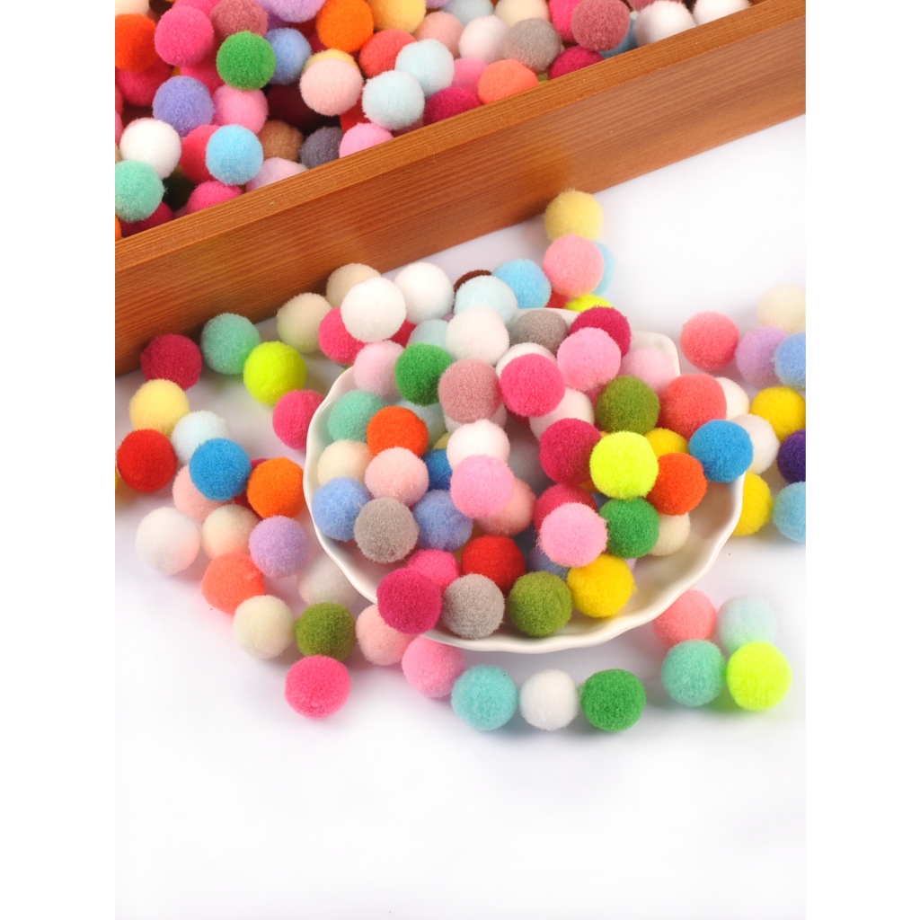 100/300 ชิ้น 1/1.5/2 ซม.Multicolor Soft Pompoms ลูก Fluffy สําหรับ DIY Craft Supplies Pom ของเล่นเด็กบ้านงานแต่งงานตกแต่งตกแต่งคริสต์มาส CP3146 - รูปที่ 3
