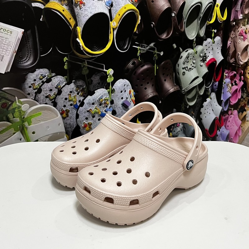 รองเท้าCrocsแท้100% ขนาดใหญ่สำหรับผู้หญิง รหัส206750