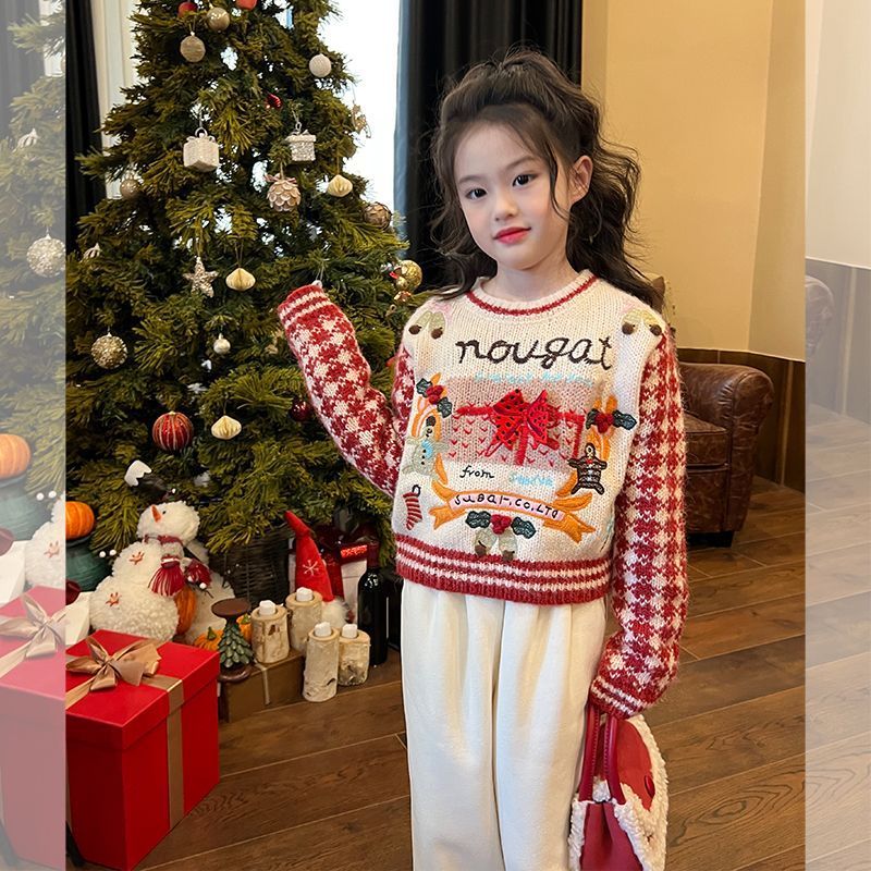 เสื้อแจ็คเก็ตเด็กหญิง ผ้าแจ็คการ์ด ออกแบบปักลายสวยงาม เหมาะสำหรับหน้าหนาวและเทศกาลคริสต์มาส