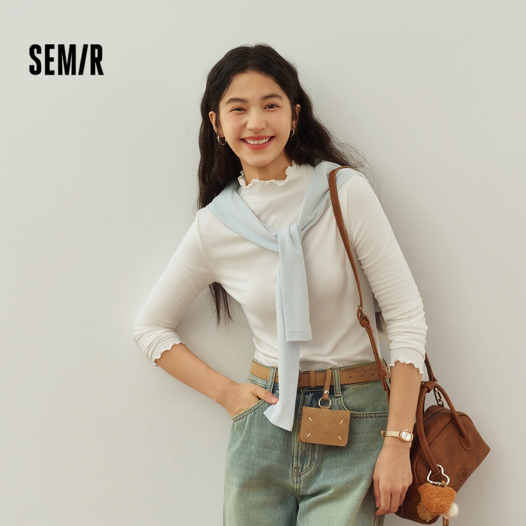 เสื้อเซมีร์แขนยาวสำหรับผู้หญิง ทำจากขนสัตว์ผสมและฐานขนแกะ มีคอลำลองและสวมใส่สบายในฤดูหนาว