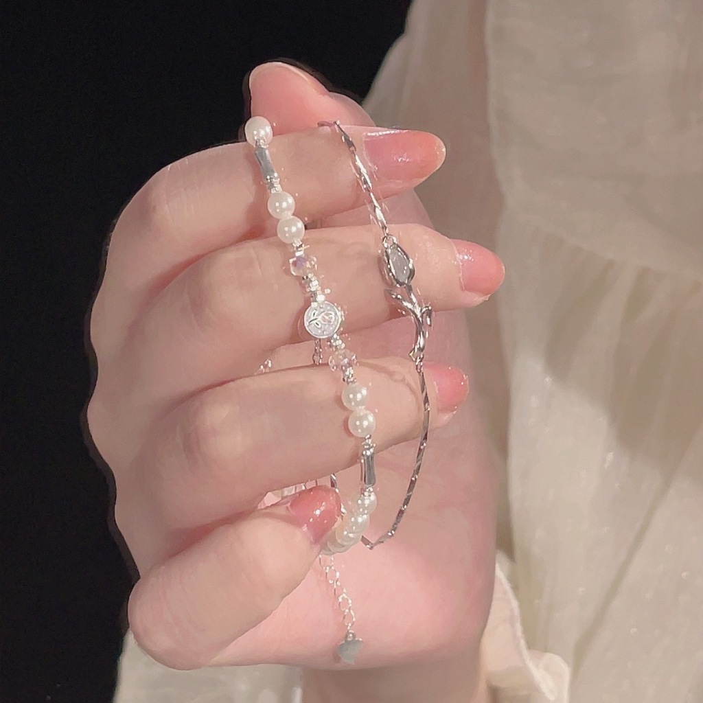 สร้อยข้อมือเกาหลีลายทิวลิป สีเงินวิจิตร สำหรับผู้หญิง เป็นของขวัญวันเกิดหรือนักเรียน