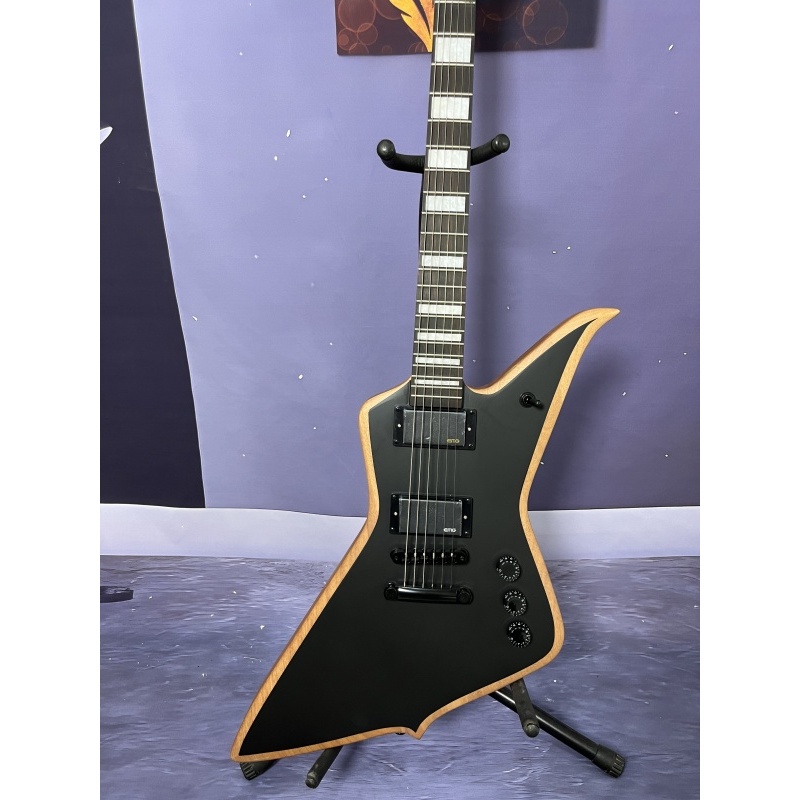 โรงงานกีตาร์ไฟฟ้า Wylde Audio matt สีดํา ตัวเครื่องมะฮอกกานี Rosewood ฟิงเกอร์บอร์ดในสต็อก