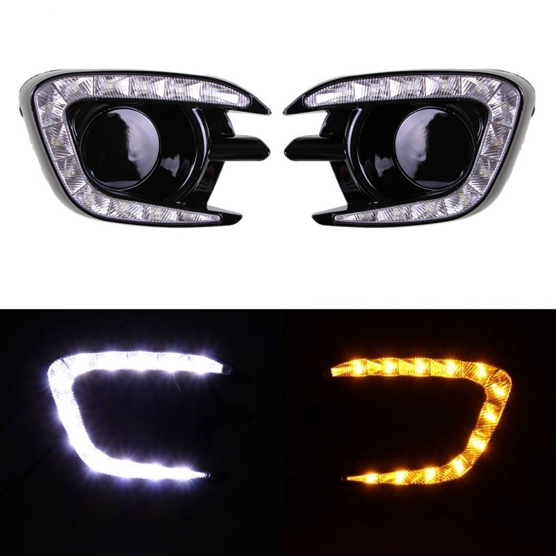 ไฟวิ่งกลางวัน LED (DRL) พร้อมไฟเลี้ยวสีเหลืองอําพันสําหรับ Mitsubishi Pajero Sport / Montero Sport 2013-2015 - ชุดฝาครอบไฟตัดหมอก ABS 12V (สีดํา)