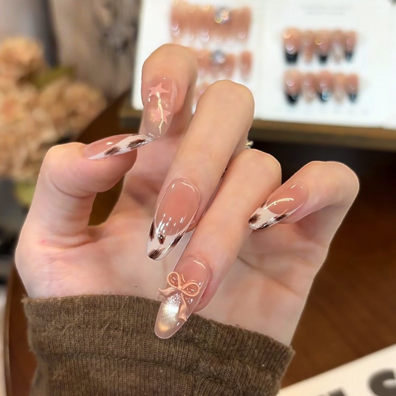 C0181-0183 เล็บปลอมสําเร็จรูป เจลแท้ ทำด้วยมือ 10 ชิ้น/กล่อง มีเอกลักษณ์ หรูหรา มีสไตล์ สวมง่าย ใช้ซ้ำได้