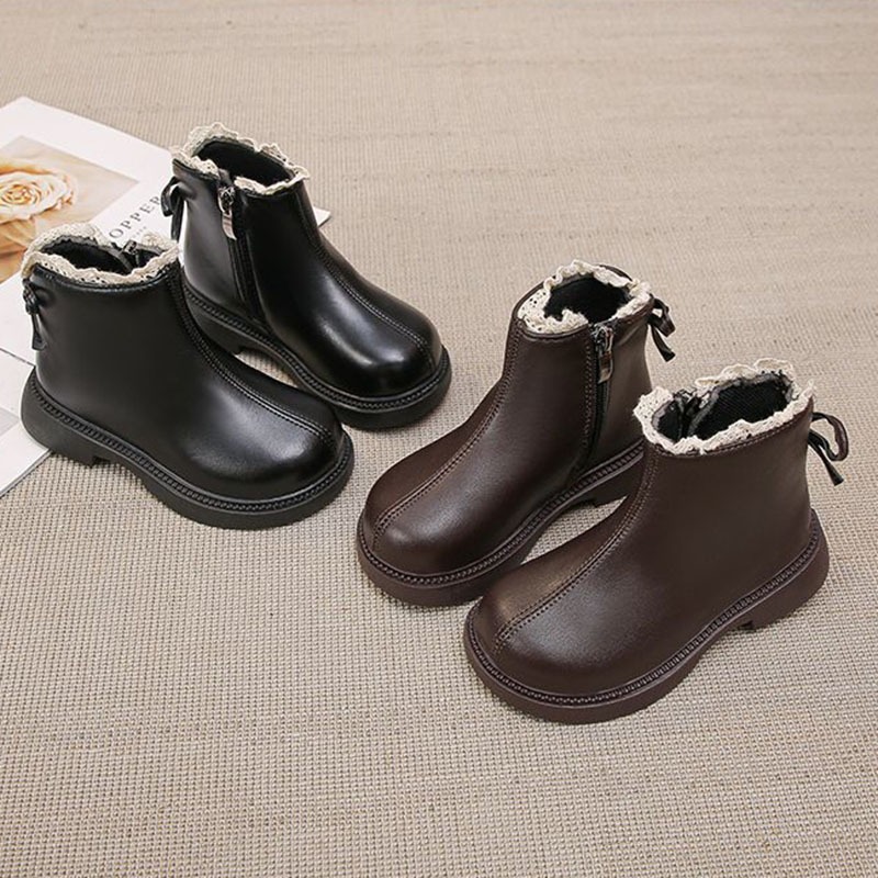 SUGE รองเท้าบูทเด็กผู้หญิงสีดำลูกไม้ พื้นนิ่ม สำหรับน้อง - รูปที่ 2