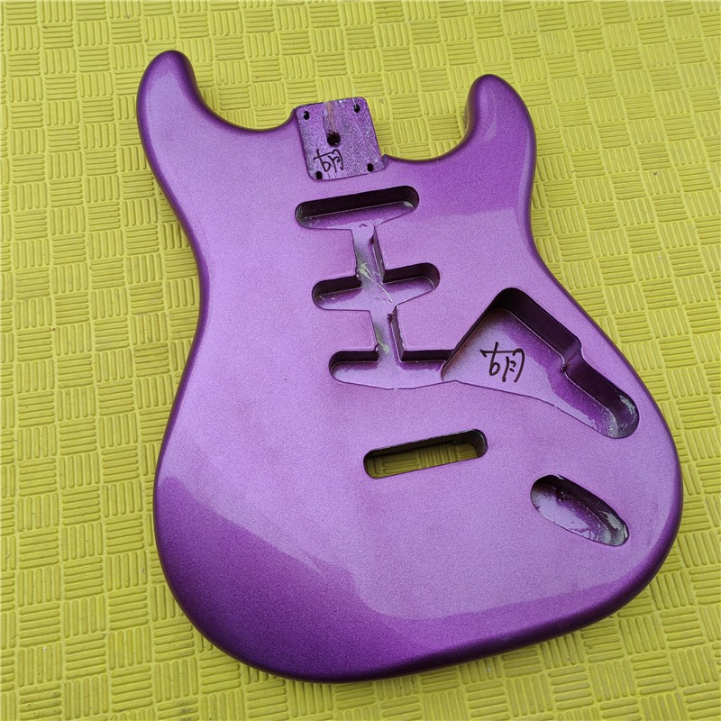 สองชิ้นมะฮอกกานี Splicing ร่วมกันสีม่วง 6 สาย Tremolo ST กีตาร์ไฟฟ้า, 3S เส้นทาง, Fit สําหรับ ST กีต